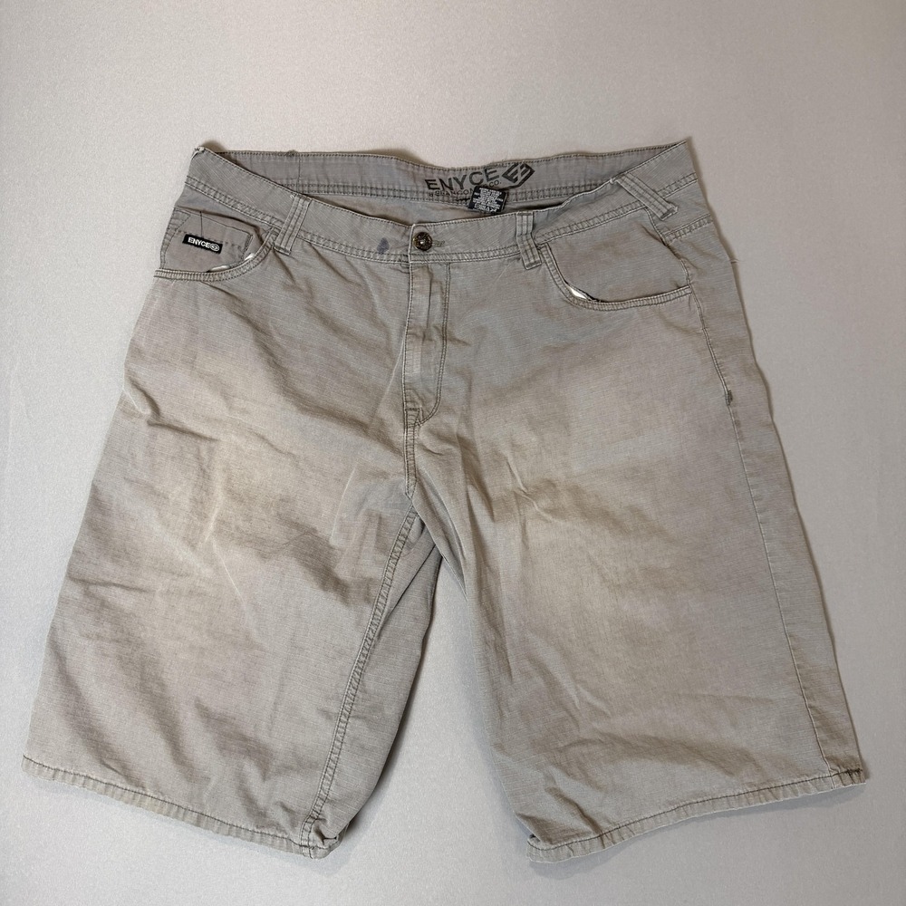 Enyce Shorts Mens 42 Gray Chino Relaxed Fit Casual Long Pockets Streetwear - Picture 1 of 7